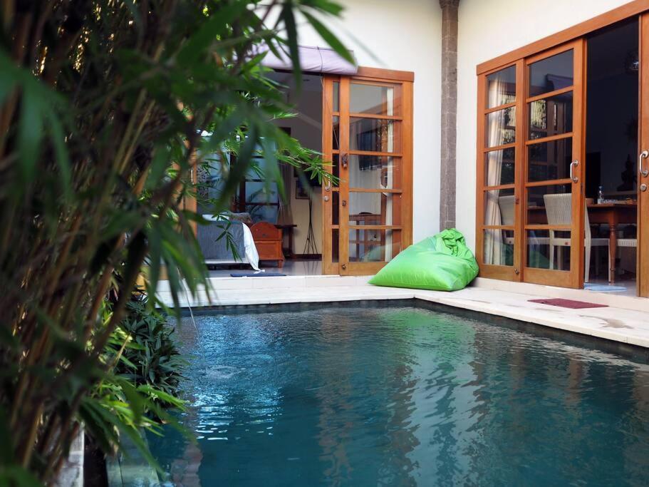 Sonti Villa Seminyak Extérieur photo