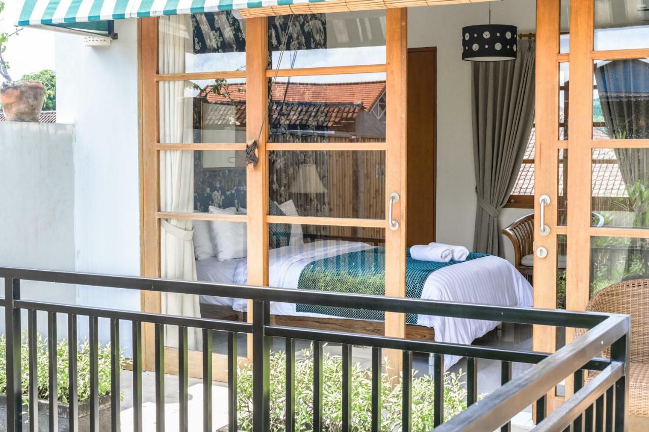 Sonti Villa Seminyak Extérieur photo