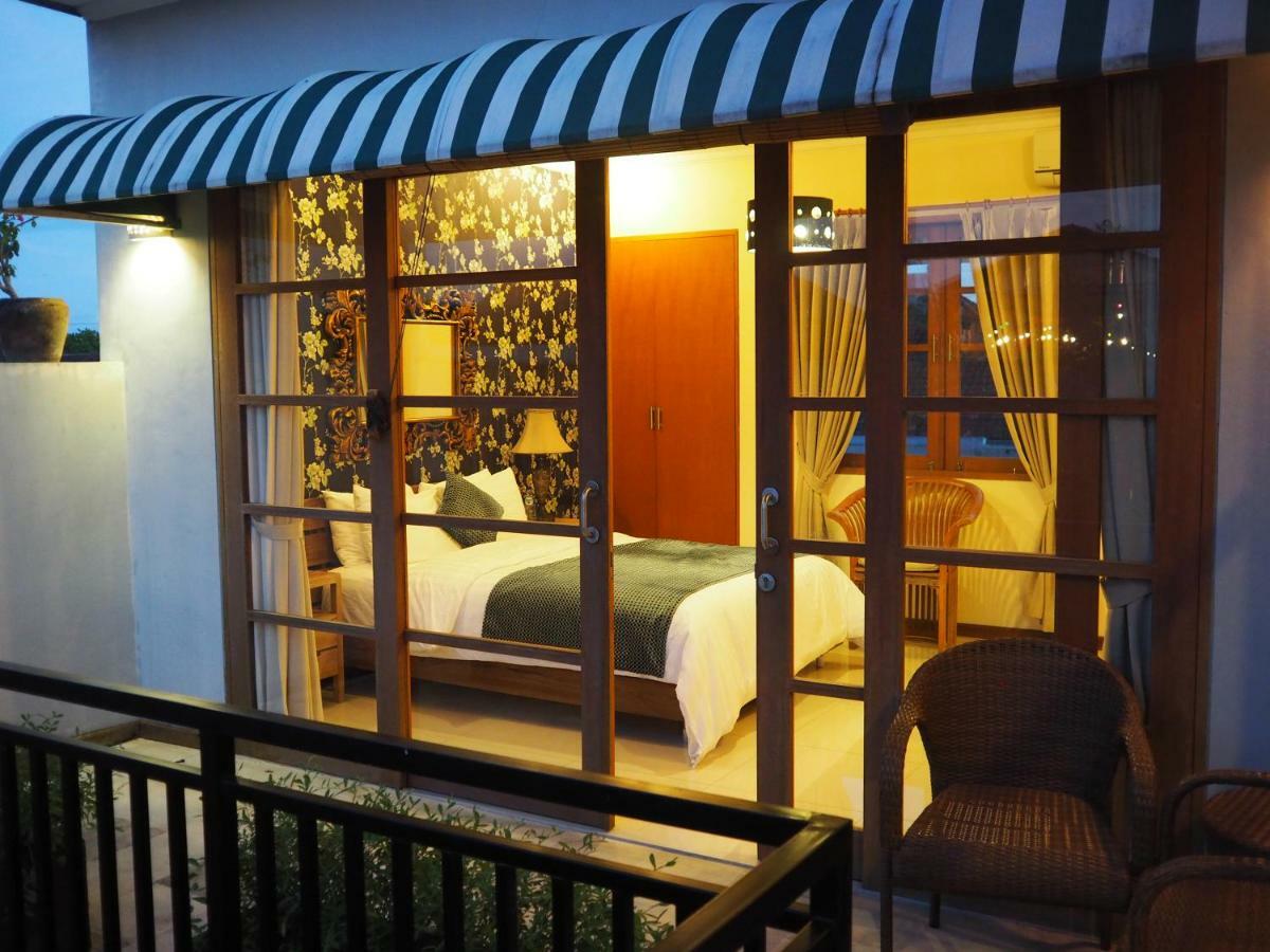 Sonti Villa Seminyak Extérieur photo